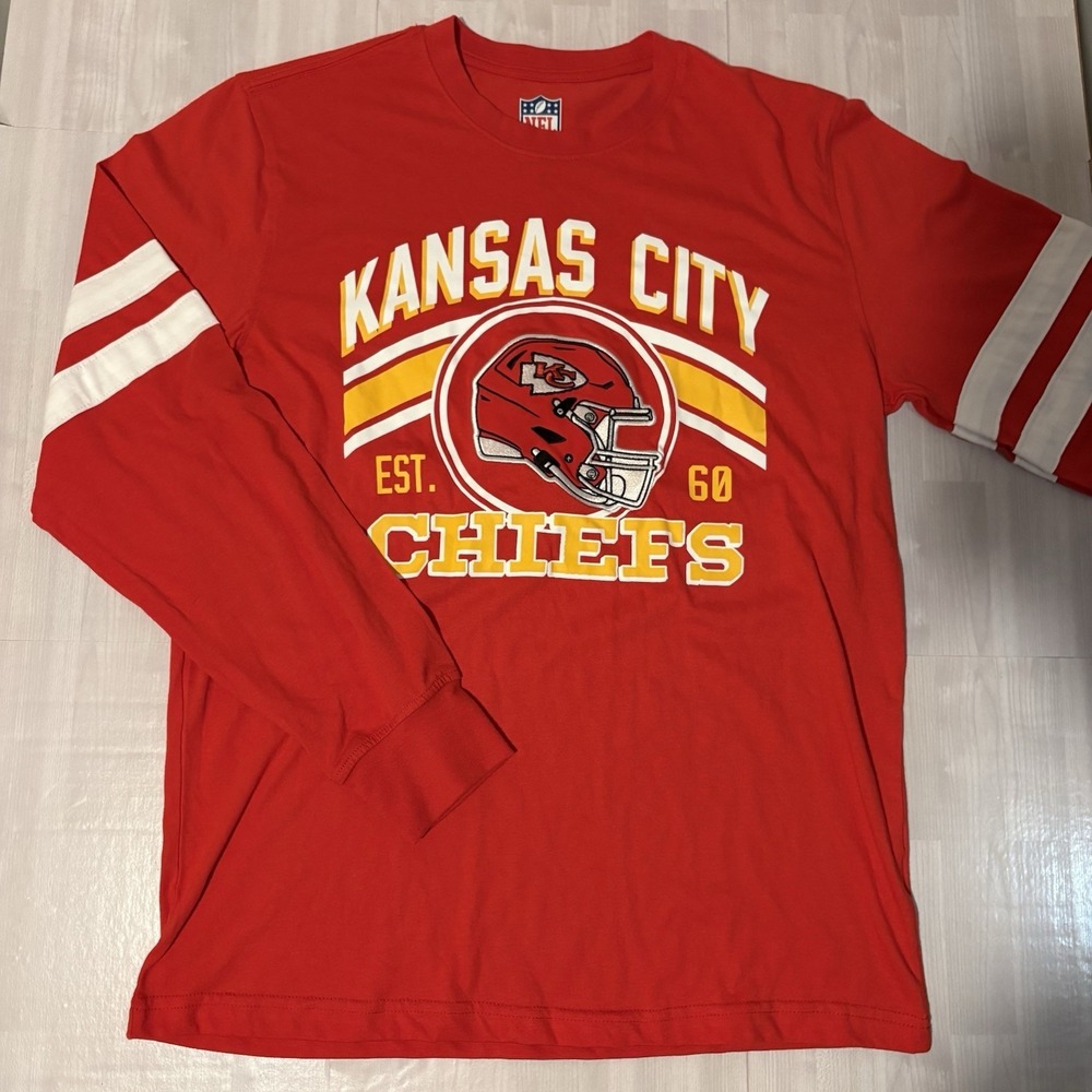Kansas City Chiefs NFL Team Apparel Crewneck Sweatshirt Men's Size M Embroidered